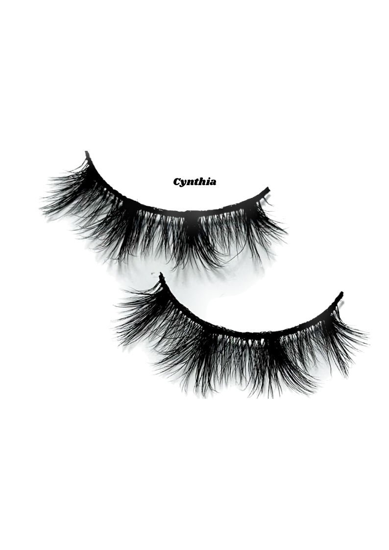 Cynthia ￼